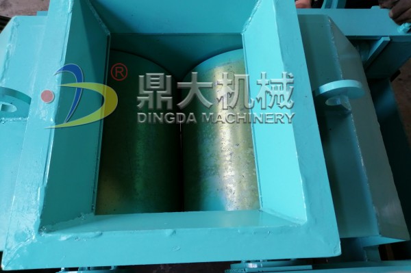 對輥制砂機輥皮